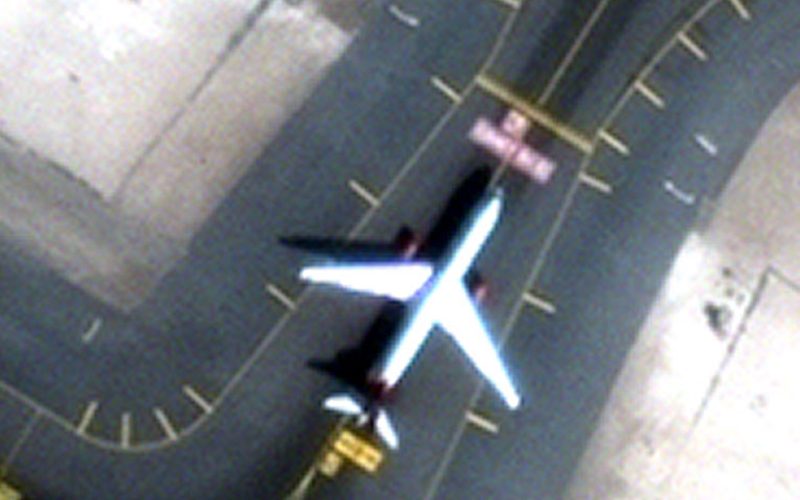 تصویر ماهواره ای باند فرودگاه