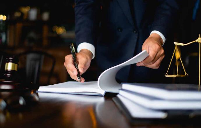 دعاوی حقوقی معدن و صنایع معدنی